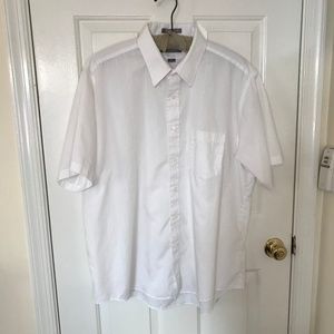 Hennessy While Half-Sleeve Shirt (17 1/2)